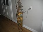 mooie grote vaas met takken met lichtjes en accesoires, Diversen, Kerst, Ophalen of Verzenden, Zo goed als nieuw