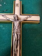 kruisbeeld met jezus, Verzamelen, Religie, Ophalen of Verzenden