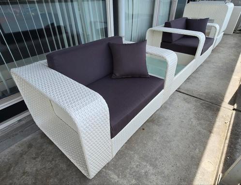 2 design tuinstoelen / fauteuils + tafel, Tuin en Terras, Tuinbanken, Zo goed als nieuw, Wicker, Ophalen