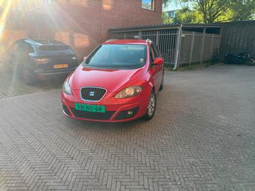 Seat Altea XL 1.2 TSI 77KW Stationwagon 2011 Rood beschikbaar voor biedingen