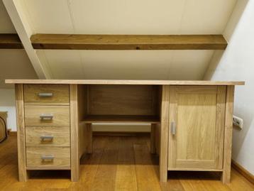 Buro / bureau 1.60x 0,70 mtr in goede staat - afbeelding 3