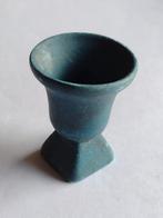 keramische bloempot op voet in blauw / miniatuur, Ophalen, Nieuw, Gebruiksvoorwerp