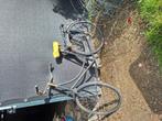 Te koop Damesfiets, zwart, banden hebben een goed profiel, 56 cm of meer, Ophalen, Gebruikt, On the road