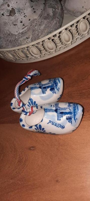 Vintage Hollandse Delftse klompjes. beschikbaar voor biedingen