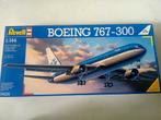 Revell 1/144 Boeing 767-300, Ophalen of Verzenden, Zo goed als nieuw, 1:72 tot 1:144, Revell