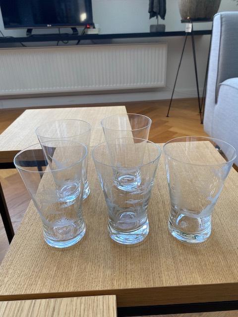 Oud glaswerk - divers (karaf, glazen, gebaksbordje), Ophalen
