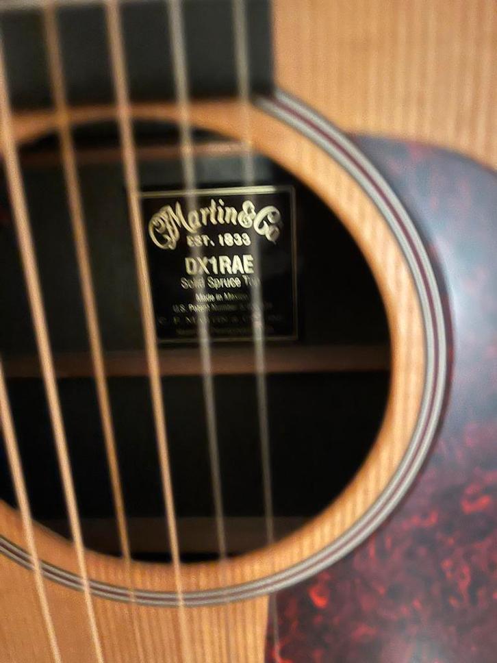 Martin DXI RAE Akoestische Gitaar met Element - Uitstekend!, Muziek en Instrumenten, Snaarinstrumenten | Gitaren | Akoestisch