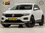 Volkswagen T-Roc 1.5 TSI Sport 150Pk Automaat (VIRTUAL COCKP, 12 maanden, 4 cilinders, Leder en Stof, Wit