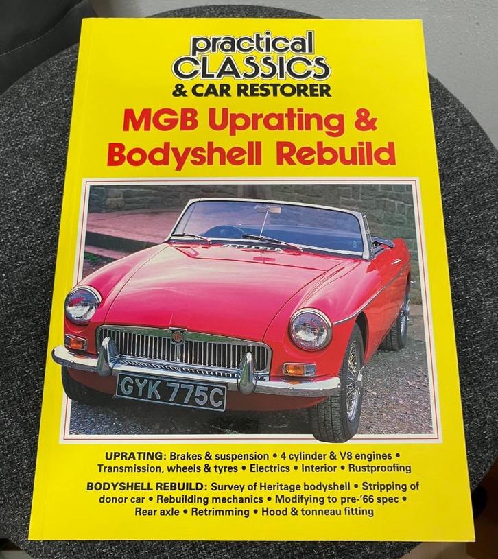 Practical Classics & Car Restorer MGB Uprating & Bodyshell, Boeken, Auto's | Boeken, Zo goed als nieuw, Ophalen of Verzenden