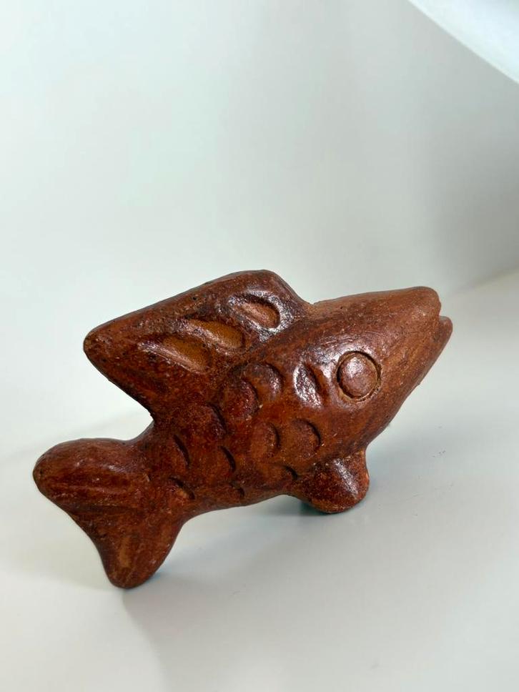 Aardewerk fluitje vis, Antiek en Kunst, Antiek | Keramiek en Aardewerk, Ophalen of Verzenden