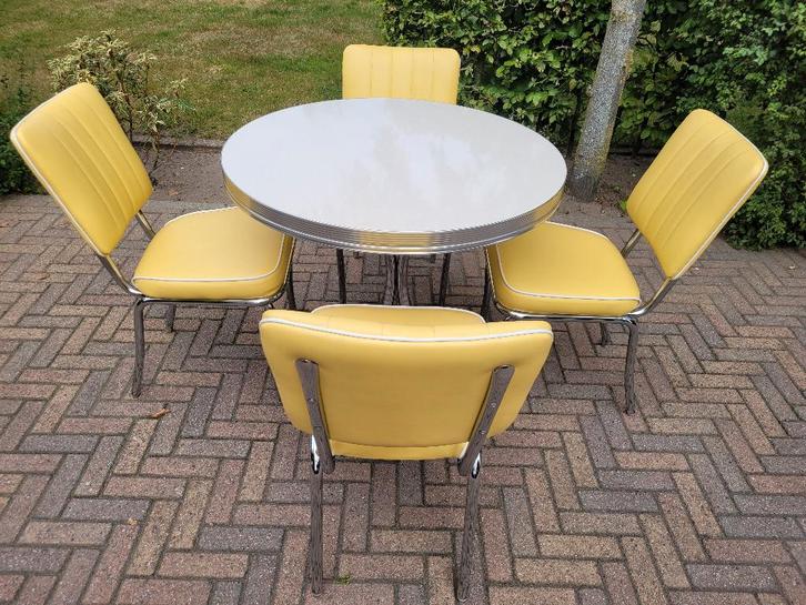 Amerikaanse diner tafel + 4 stoelen fifties sixties Bel Air, Huis en Inrichting, Stoelen, Zo goed als nieuw, Vier, Ophalen