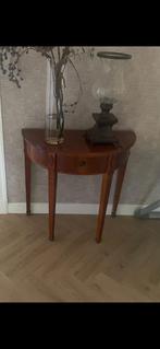 Half rond tafeltje, Huis en Inrichting, Tafels | Bijzettafels, Klassiek, Rond, Zo goed als nieuw, 60 cm of meer