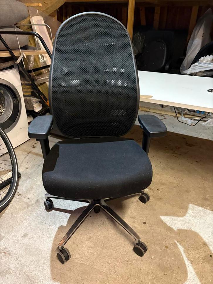 Ergonomische Bureaustoel - Demo Model, Zeer Goed!, Huis en Inrichting, Bureaustoelen, Zo goed als nieuw, Bureaustoel, Zwart, Ergonomisch