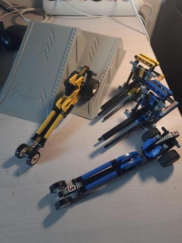 8238 LEGO TECHNIC Slammer Dragsters (2000) beschikbaar voor biedingen