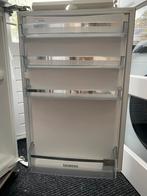 Siemens Inbouw Koelkast met Vriesvak - Netjes!, Gebruikt, 100 tot 150 liter, Energieklasse A of zuiniger, 45 tot 60 cm