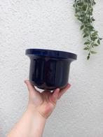 Blauwe kom. Bloempot. Potterie De Driehoek Huizen, Rond, Ophalen of Verzenden, Aardewerk, Minder dan 40 cm