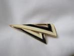 Broche Trifari /off white /zwart emaille art deco stijl, Verzenden, Zo goed als nieuw, Overige materialen
