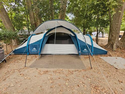 Opblaastent Quechua 8.4 airsecond 8 personen met luifel, Caravans en Kamperen, Tenten, meer dan 6, Gebruikt, Ophalen