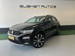 Volkswagen T-Roc 1.0 TSI Style Camera|NAP|NAVI, Voorwielaandrijving, Gebruikt, 1193 kg, Zwart