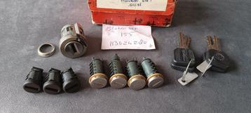 Alfa Romeo 155 sloten set  beschikbaar voor biedingen