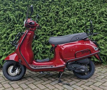 Gebruikte AGM VX plus aanbieding elektrische Yadea Scooters beschikbaar voor biedingen