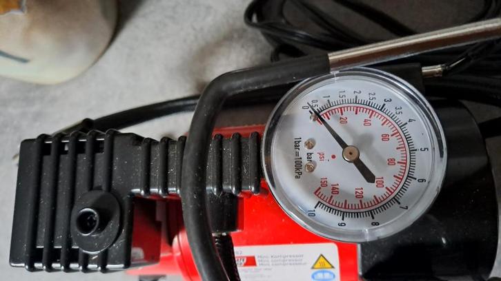 Mini Compressor Ultimate Speed, nie, Auto diversen, Autogereedschap, Zo goed als nieuw, Ophalen of Verzenden