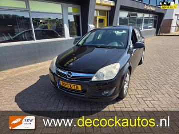Opel Astra 1.8 Temptation beschikbaar voor biedingen