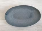 HEMA Porto serveerschaal/ bord ovaal zwart, 30cm, Ophalen of Verzenden, Zo goed als nieuw, Overige stijlen, Schaal of Schalen