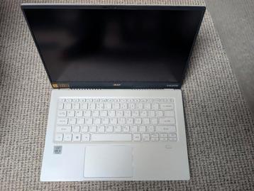 Acer Swift 5 Touch Laptop (SF514-54T-52L3) beschikbaar voor biedingen