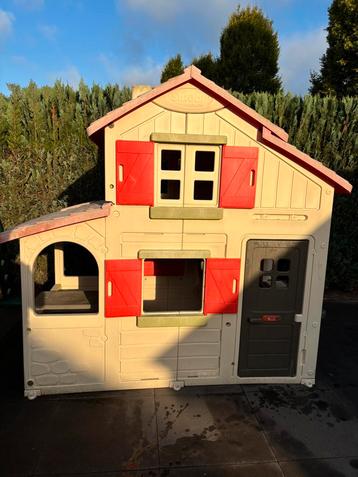 Smoby speelhuisje beschikbaar voor biedingen