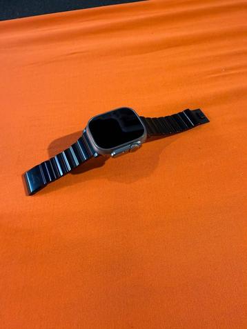 Apple watch ultra generatie 1 49mm nieuwstaat beschikbaar voor biedingen