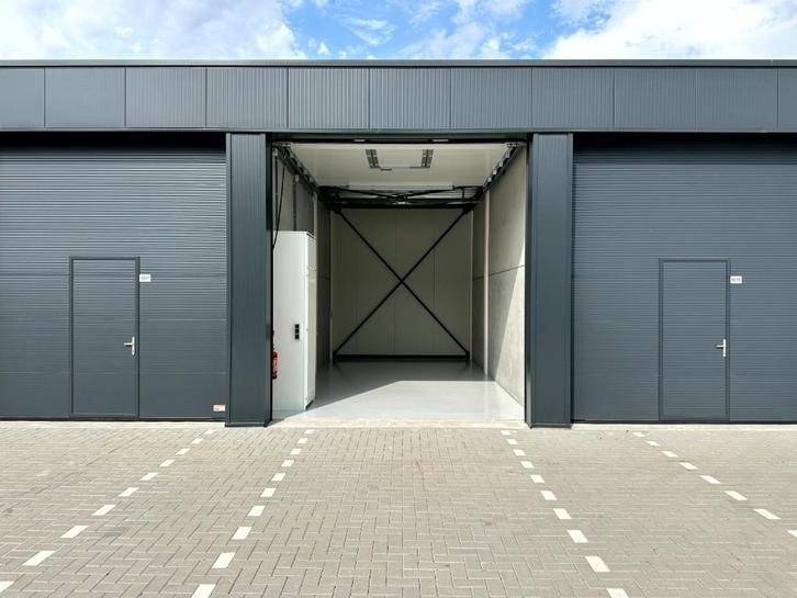 Te huur: Megabox / Garagebox / Opslagbox in Steenbergen, Auto diversen, Autostallingen en Garages