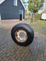 Vrachtwagen Band met 10 Gaats Velg - Gratis!, Ophalen of Verzenden, Gebruikt, Overige merken, Overige Auto-onderdelen