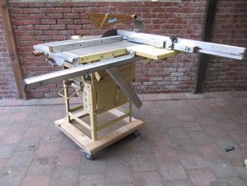 SCHEPPACH HM2 houtcombi/ SCHEPPACH HA3200 stofafzuiging beschikbaar voor biedingen