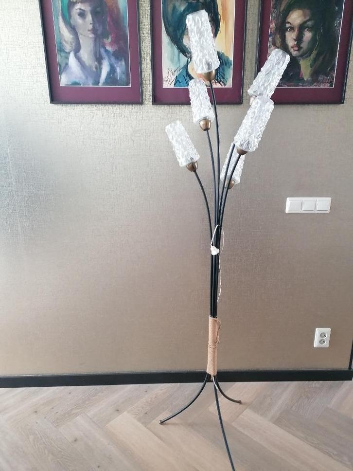 vintage fifties rockabilly tripod staande lamp glazen kapjes, Antiek en Kunst, Antiek | Lampen, Ophalen of Verzenden