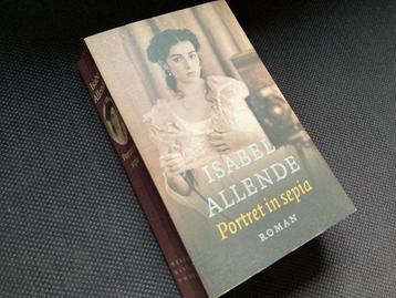📔 Isabel Allende - Portret in sepia beschikbaar voor biedingen