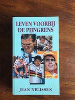 LEVEN VOORBIJ DE PIJNGRENS (Jean Nelissen), Lopen en Fietsen, Ophalen of Verzenden, Jean Nelissen, Zo goed als nieuw