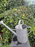 N zeer nette zinken  gieter.  Waterdicht., Tuin en Terras, Gieters, Ophalen, Zo goed als nieuw