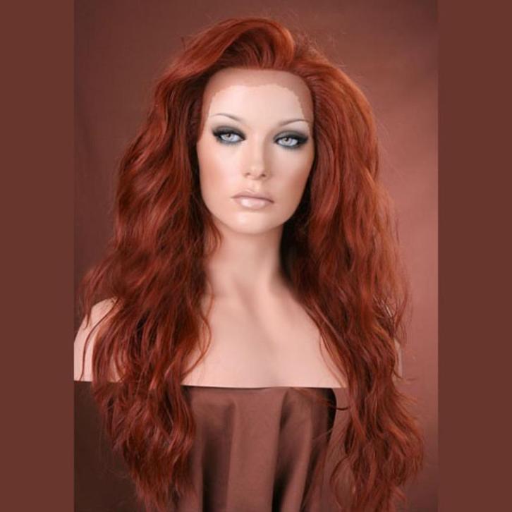 SALE Lace front pruik lang golvend rood haar model Yvonne, Sieraden, Tassen en Uiterlijk, Uiterlijk | Haarverzorging, Nieuw, Pruik of Haarverlenging