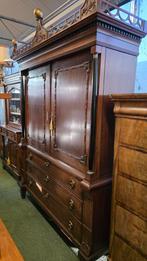 Eiken Hekjes kabinet € 250