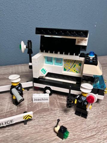 LEGO Classic Town 6676 Mobile Command Unit beschikbaar voor biedingen