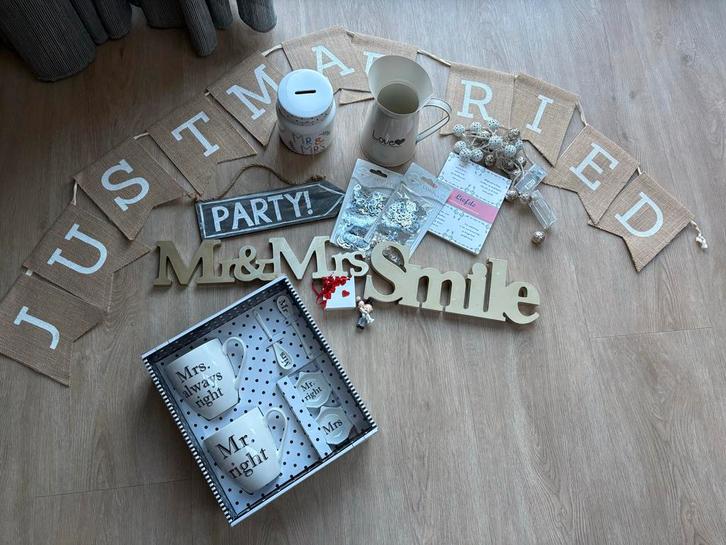 Bruiloft Decoratie Pakket - Compleet, Hobby en Vrije tijd, Scrapbooking, Zo goed als nieuw, Versiering of Embellishment, Overige merken