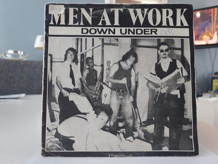 7" Single Men At Work - Down Under / Helpless Automaton, Cd's en Dvd's, Vinyl Singles, Gebruikt, Single, Pop, 7 inch, Ophalen of Verzenden