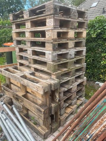 14 europallets! beschikbaar voor biedingen