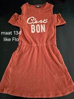 Flo Jurk Maat 134 - C'est Bon, Kinderen en Baby's, Kinderkleding | Maat 134, Meisje, Ophalen of Verzenden, Zo goed als nieuw, Jurk of Rok