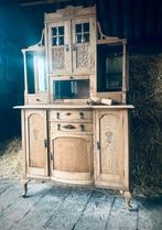 * Antieke keuken kast buffetkast met houtsnijwerk *, Huis en Inrichting, Kasten | Buffetkasten, Ophalen, Gebruikt, 100 tot 150 cm