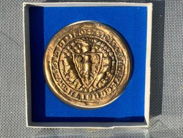 Memorabilia aan Oost- en West Berlijn in 1987 beschikbaar voor biedingen