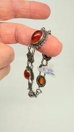 Prachtige oude zilveren armband met kornalijn inleg., Verzenden, Zilver, Armband