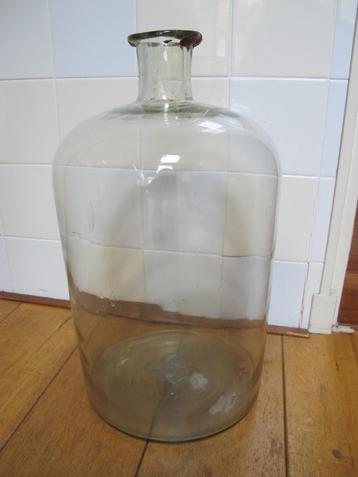 apothekersfles grote fles beschikbaar voor biedingen