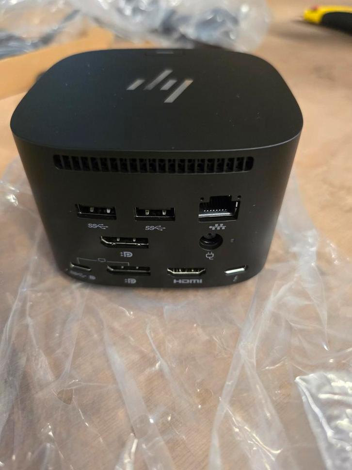 HP Thunderbolt Dock 280W G4 met combokabel Nieuw in doos, Computers en Software, Netwerk switches, Nieuw, Ophalen of Verzenden